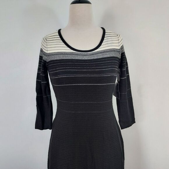 Nine West Knit Sweater Dress size XS Fit Flare Stripe Acrylic Elastane NWT - Picture 3 of 14